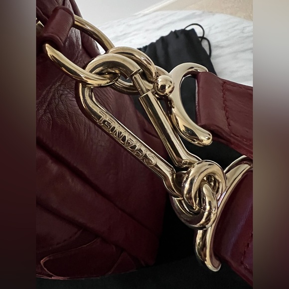 CHANEL Scales Camera Bag Red - Picture 7 of 16